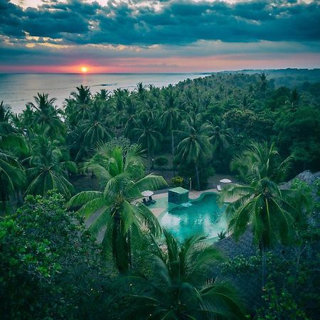 Clandestino Beach Resort باريتا المظهر الخارجي الصورة