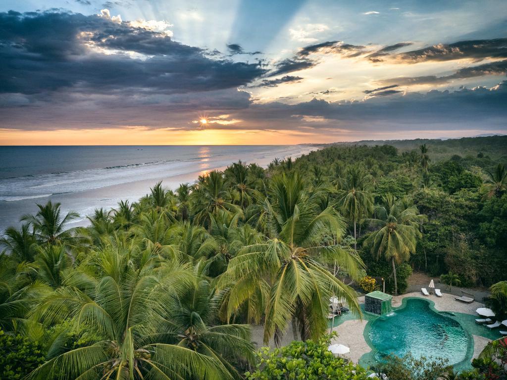 Clandestino Beach Resort باريتا المظهر الخارجي الصورة