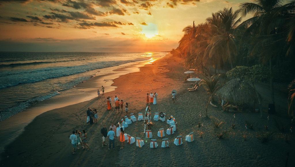 Clandestino Beach Resort باريتا المظهر الخارجي الصورة