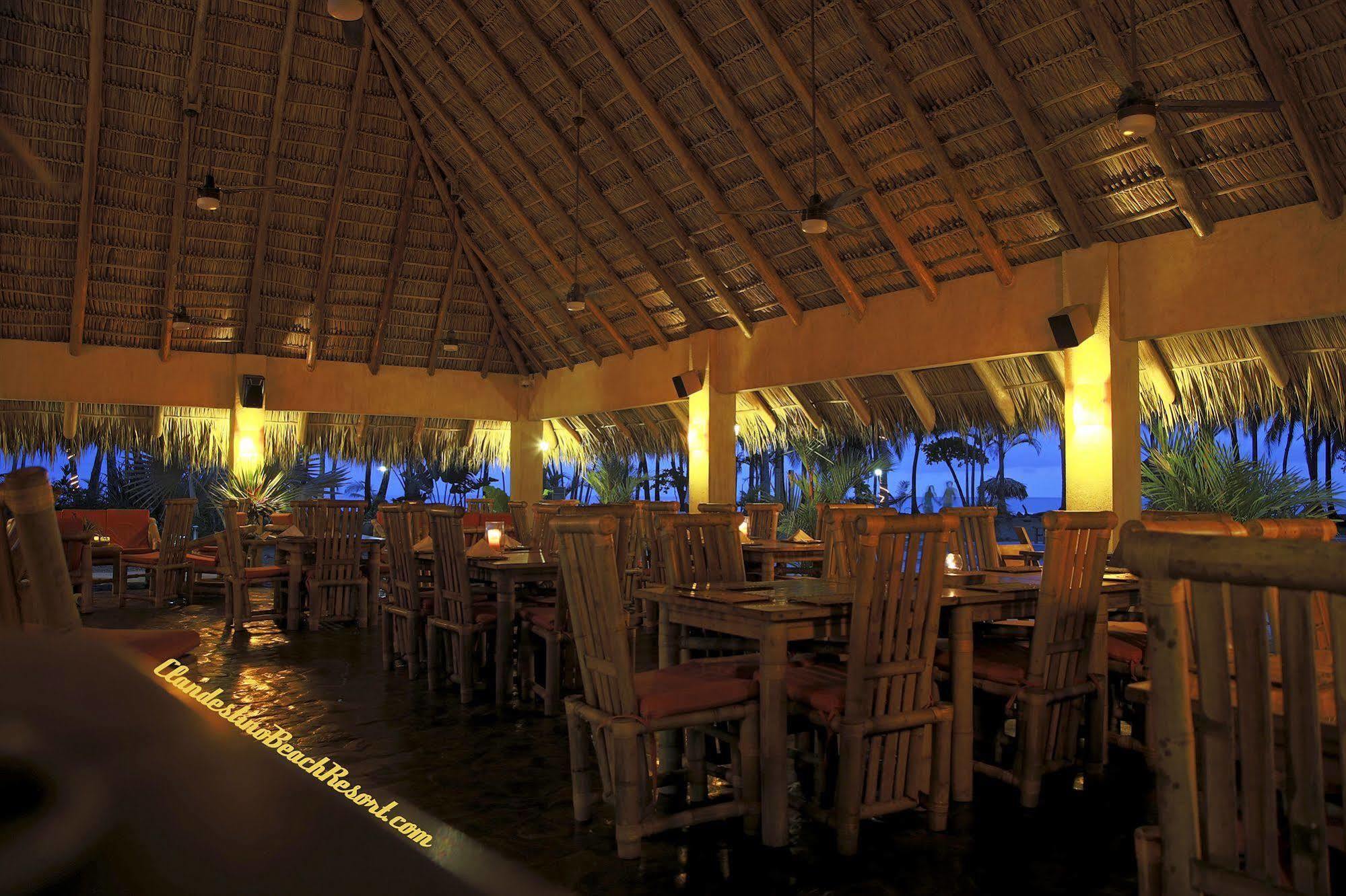 Clandestino Beach Resort باريتا المظهر الخارجي الصورة