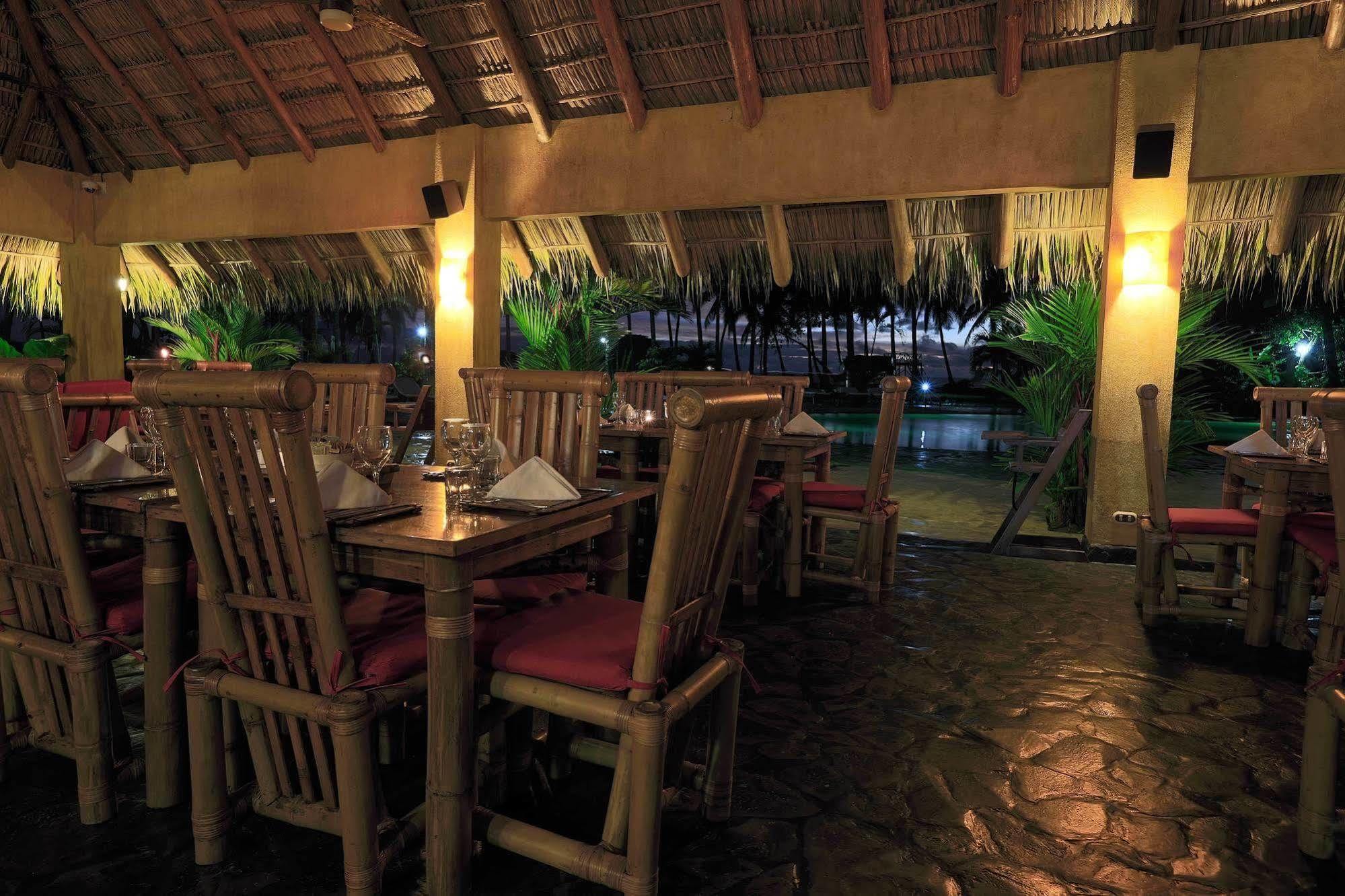 Clandestino Beach Resort باريتا المظهر الخارجي الصورة