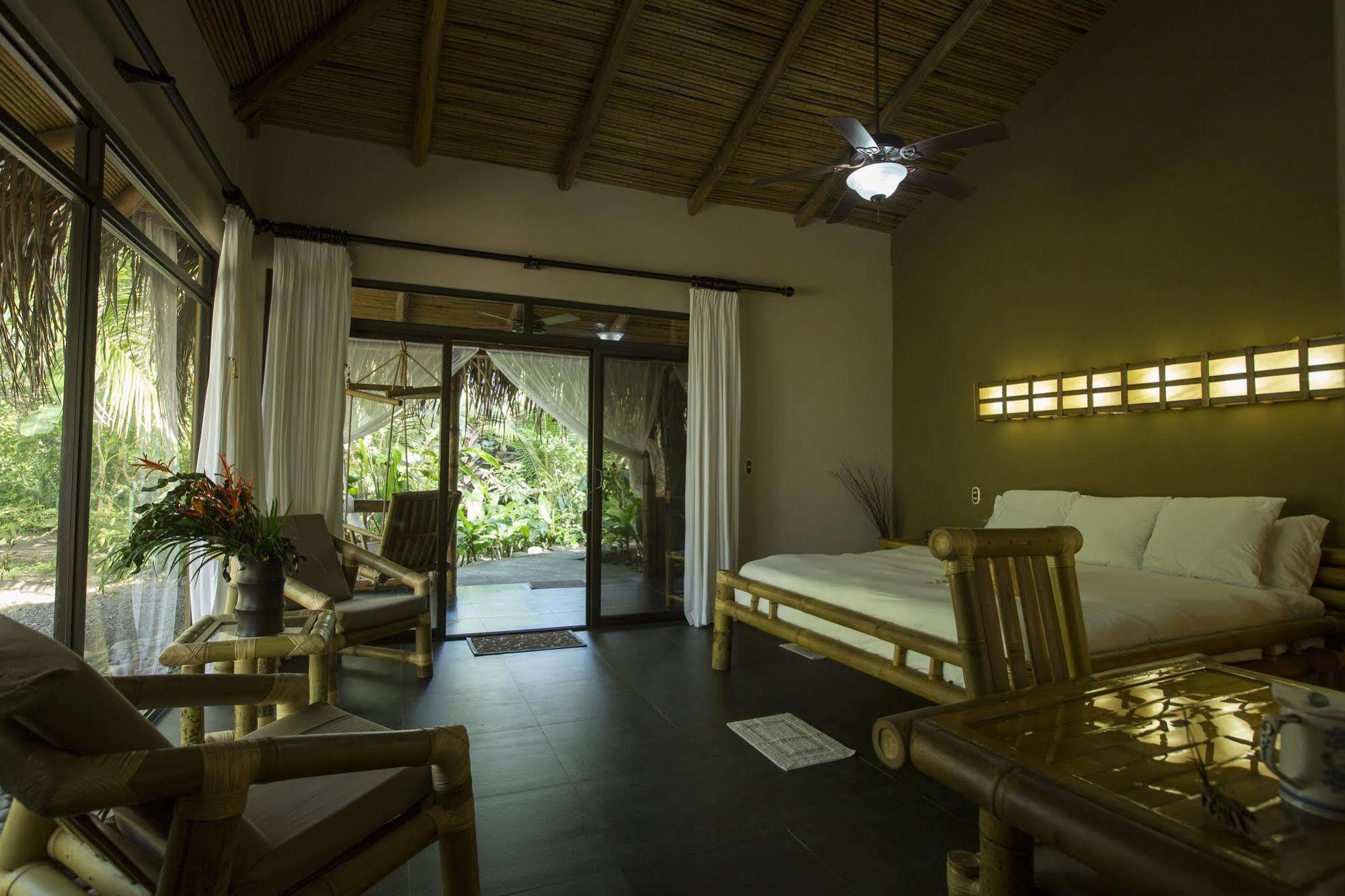 Clandestino Beach Resort باريتا المظهر الخارجي الصورة